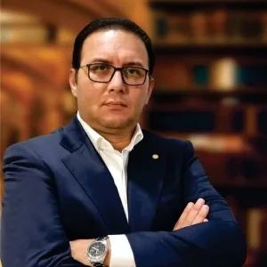 محسن بلاغی بهترین وکیل دعاوی پیمانکاری در تهران