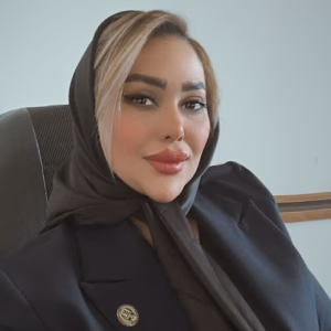 منا عظیمی بهترین وکیل سعادت آباد