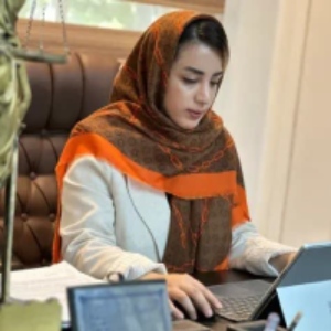 ام البنین تنکابنی رضایی بهترین وکیل تهران