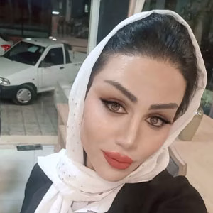 آتنا اسکندری