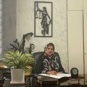مرضیه تسبیحی بهترین وکیل زن در شرق تهران