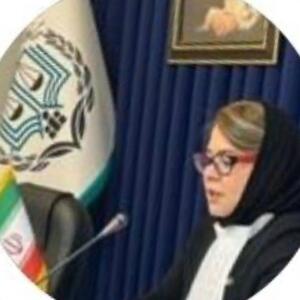 آذر عزیزی