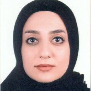 نیوشا آذرآئین