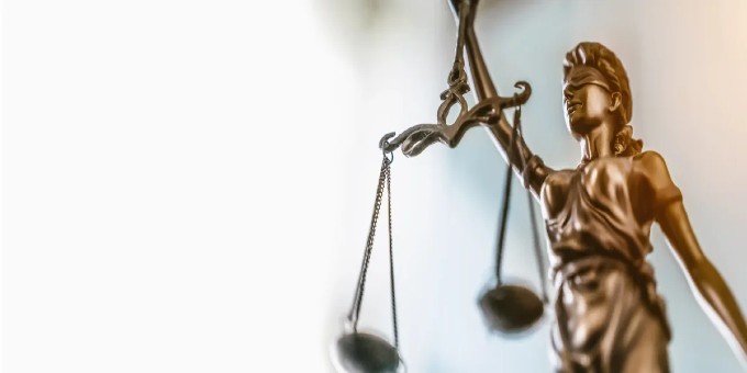 حق الوکاله بهترین وکیل الهیه