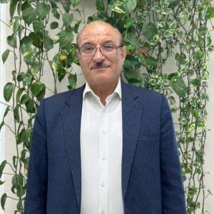 محمود باقری