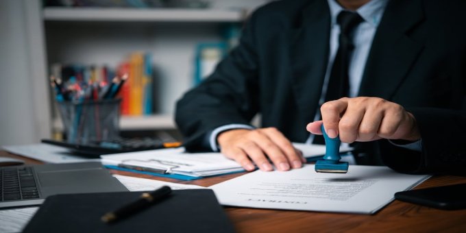 بهترین وکیل اسناد رسمی در تهران